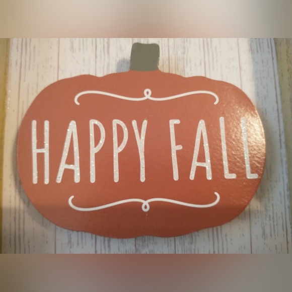 Wooden Happy Fall Small Sign - Picture 2 of 4